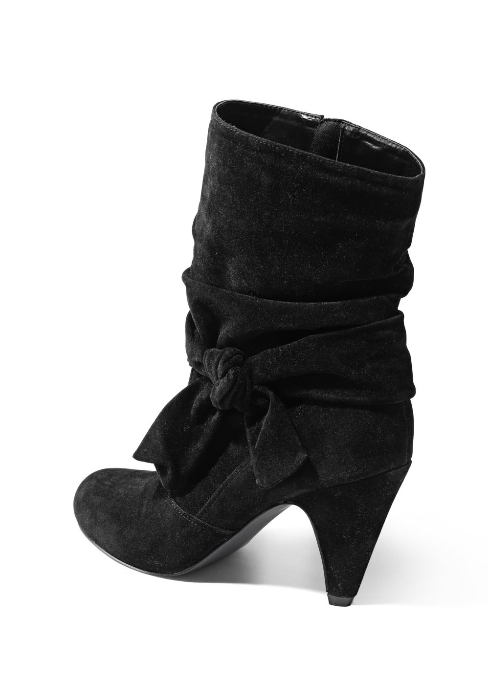 Venus Knotted Slouchy Boots in Black