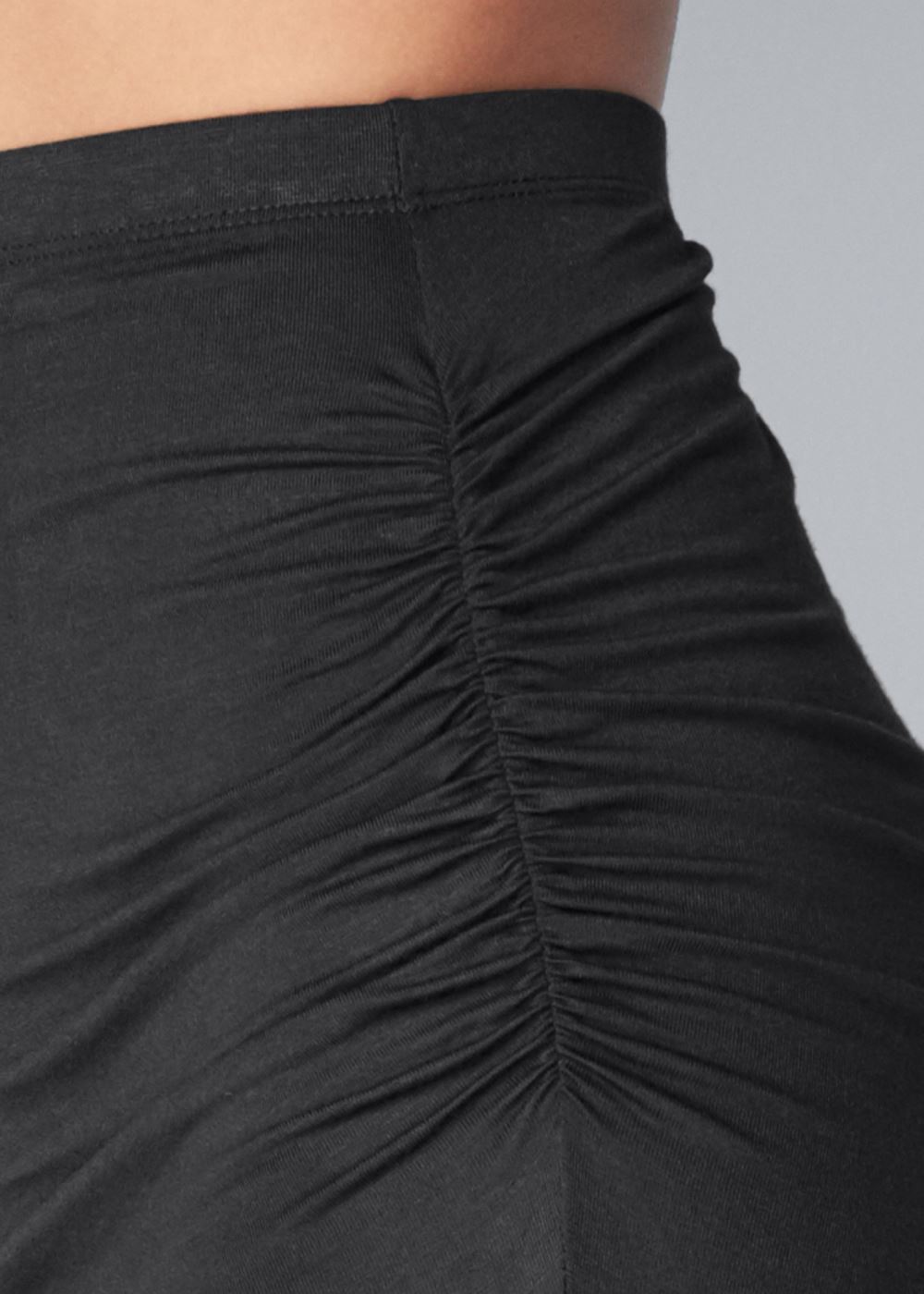 Venus Easy Midi Skirt - Black