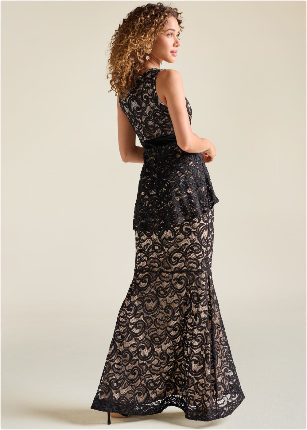 Venus Tiered Lace Gown - Black