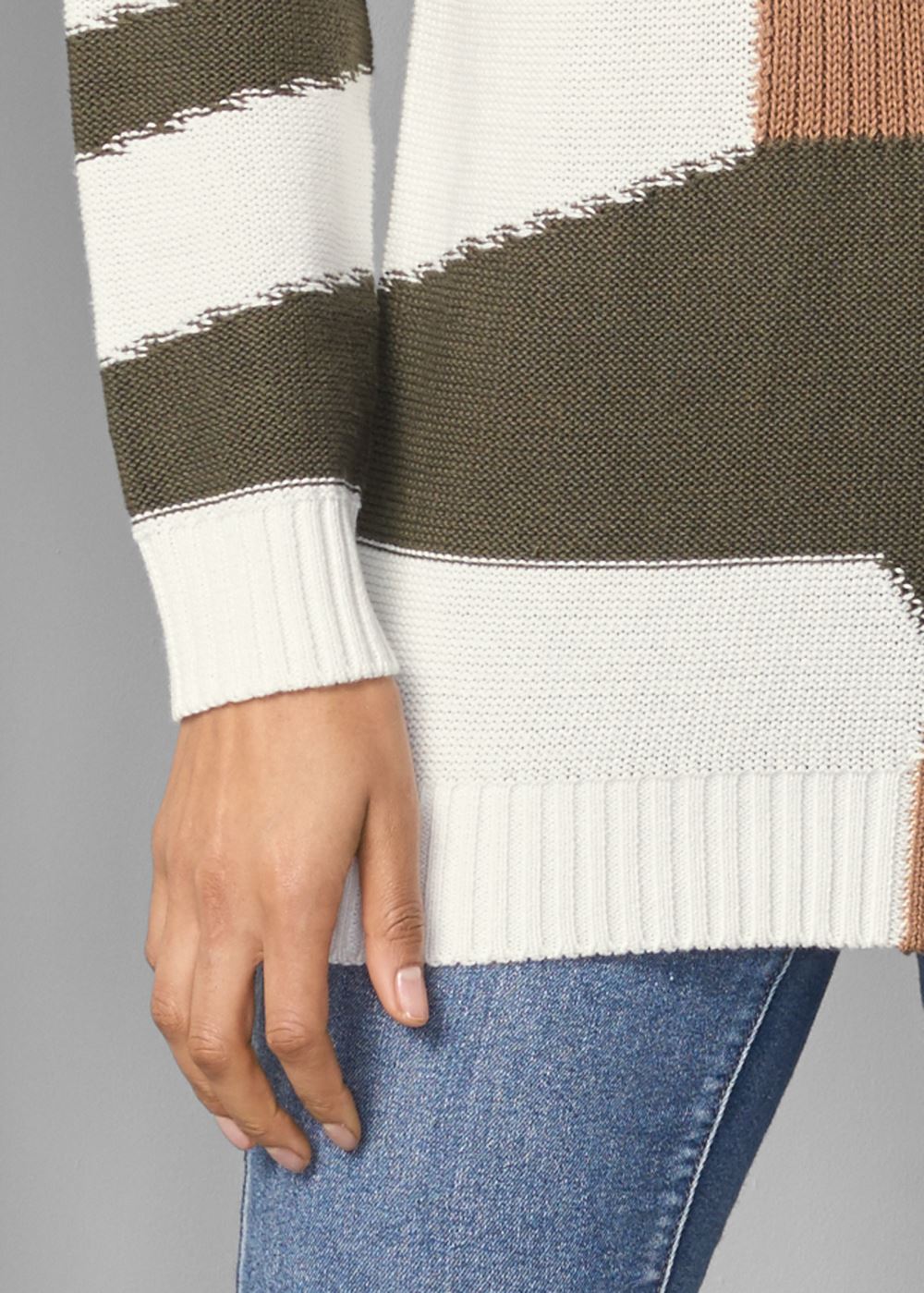 Venus VENUS | Patchwork Mock-Neck Sweater in Tan Multi