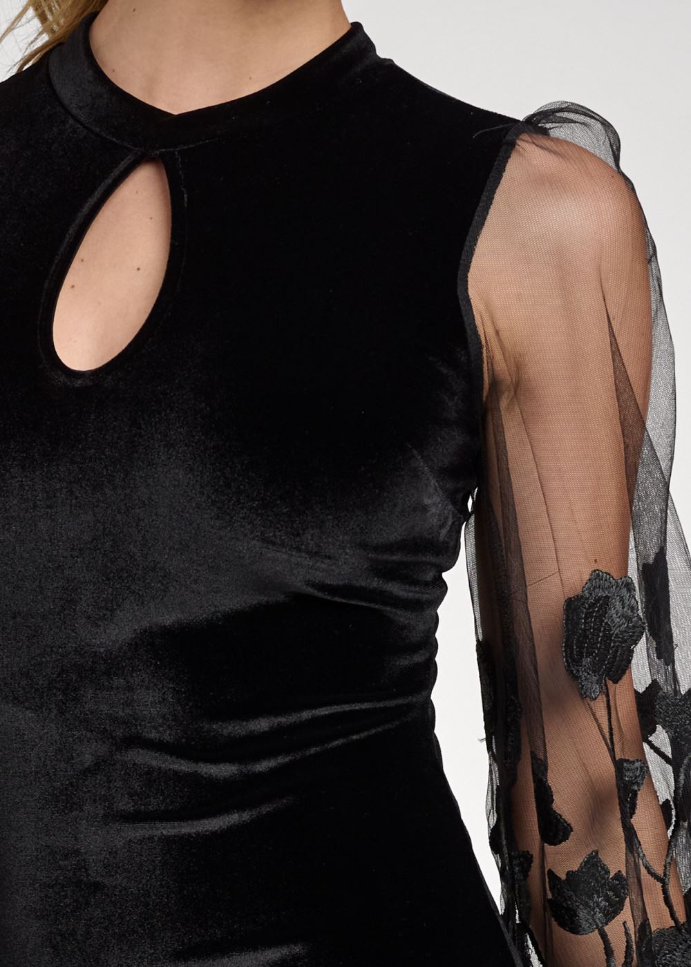 Venus Embroidered Velvet Dress - Black