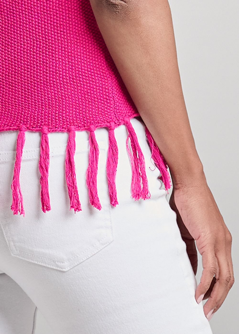 Venus VENUS | Crochet Fringe Trim Sweater in Pink