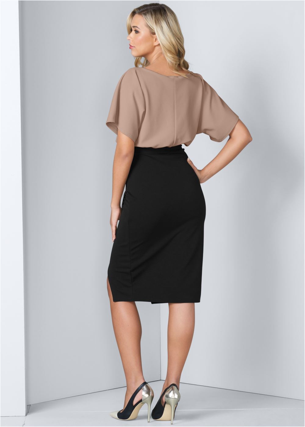 Venus Color Block Dress - Tan & Black