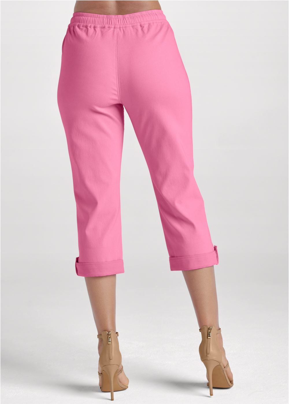 Venus Casual Pull-On Cuffed Capris in Pink
