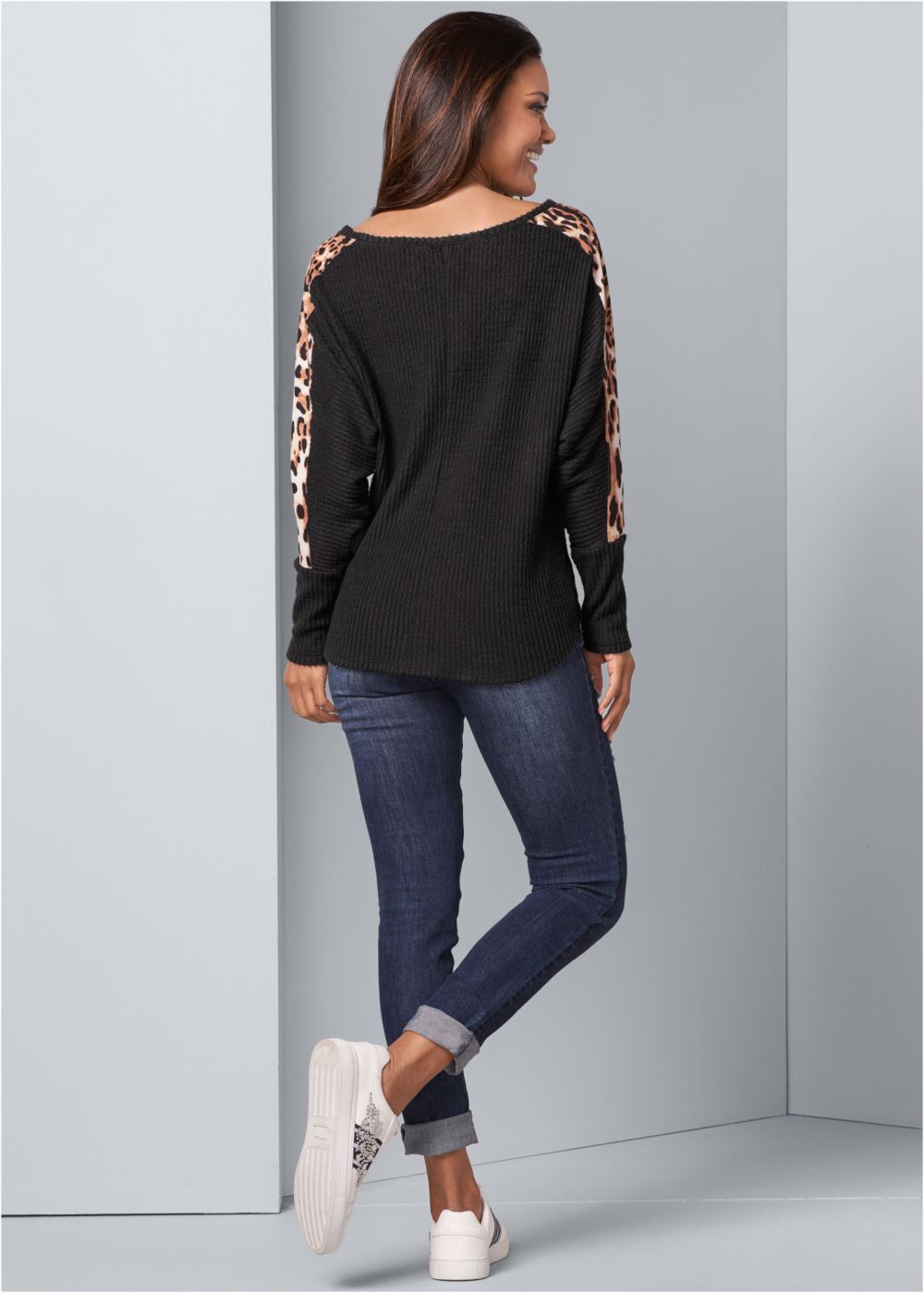 Venus Print Stripe Lounge Top in Black Multi