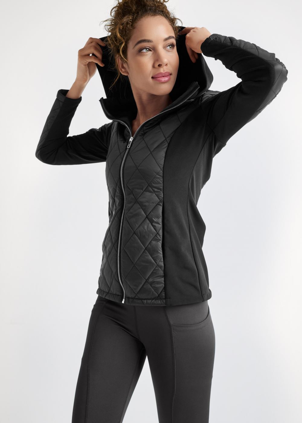 Venus Quilted Puffer Jacket in Black