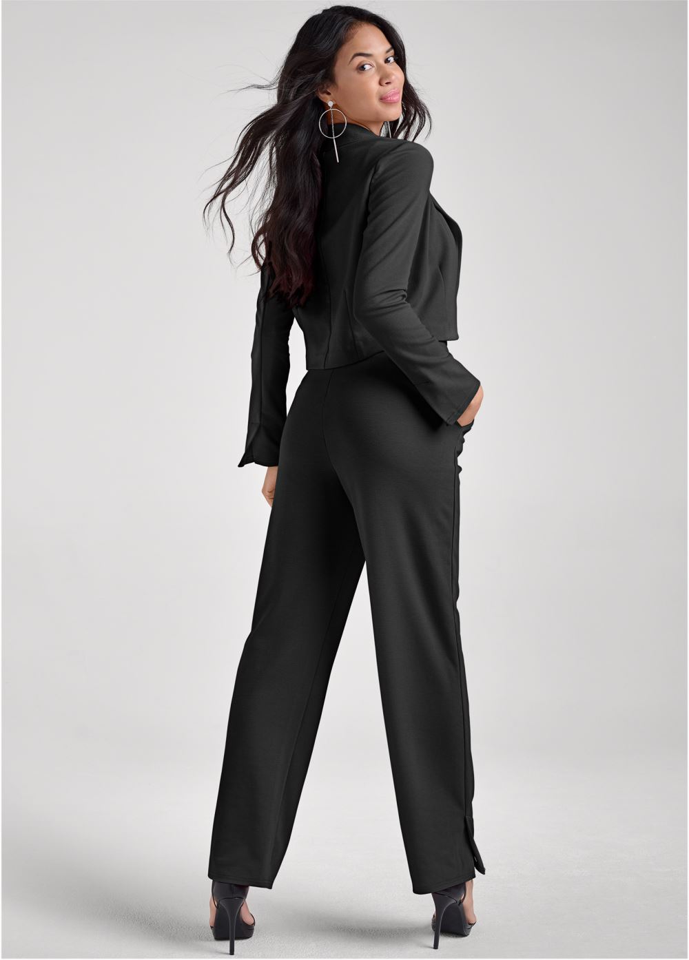 Venus Black CROPPED BLAZER SUIT SET