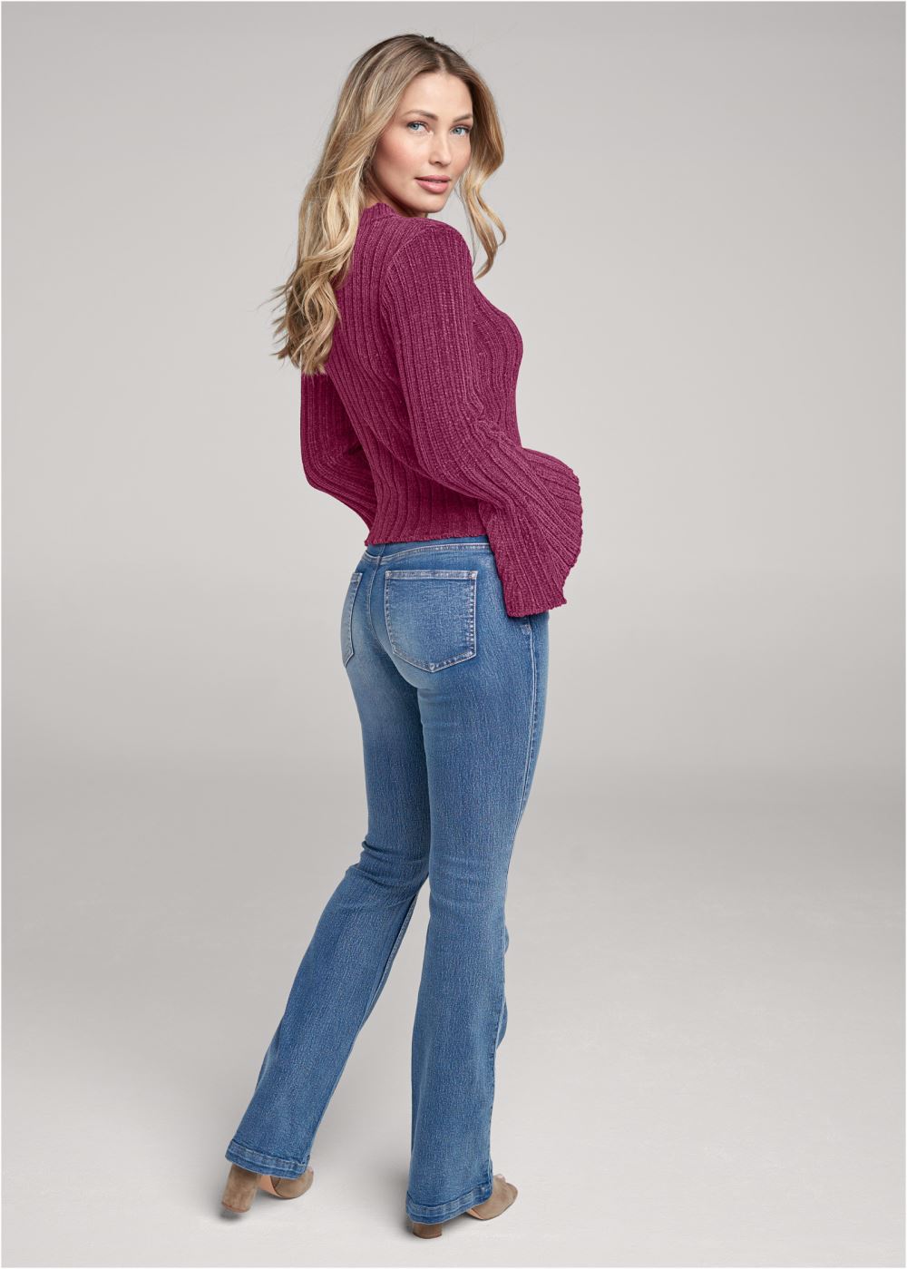 Venus VENUS | Chenille Bell Sleeve Sweater in Berry