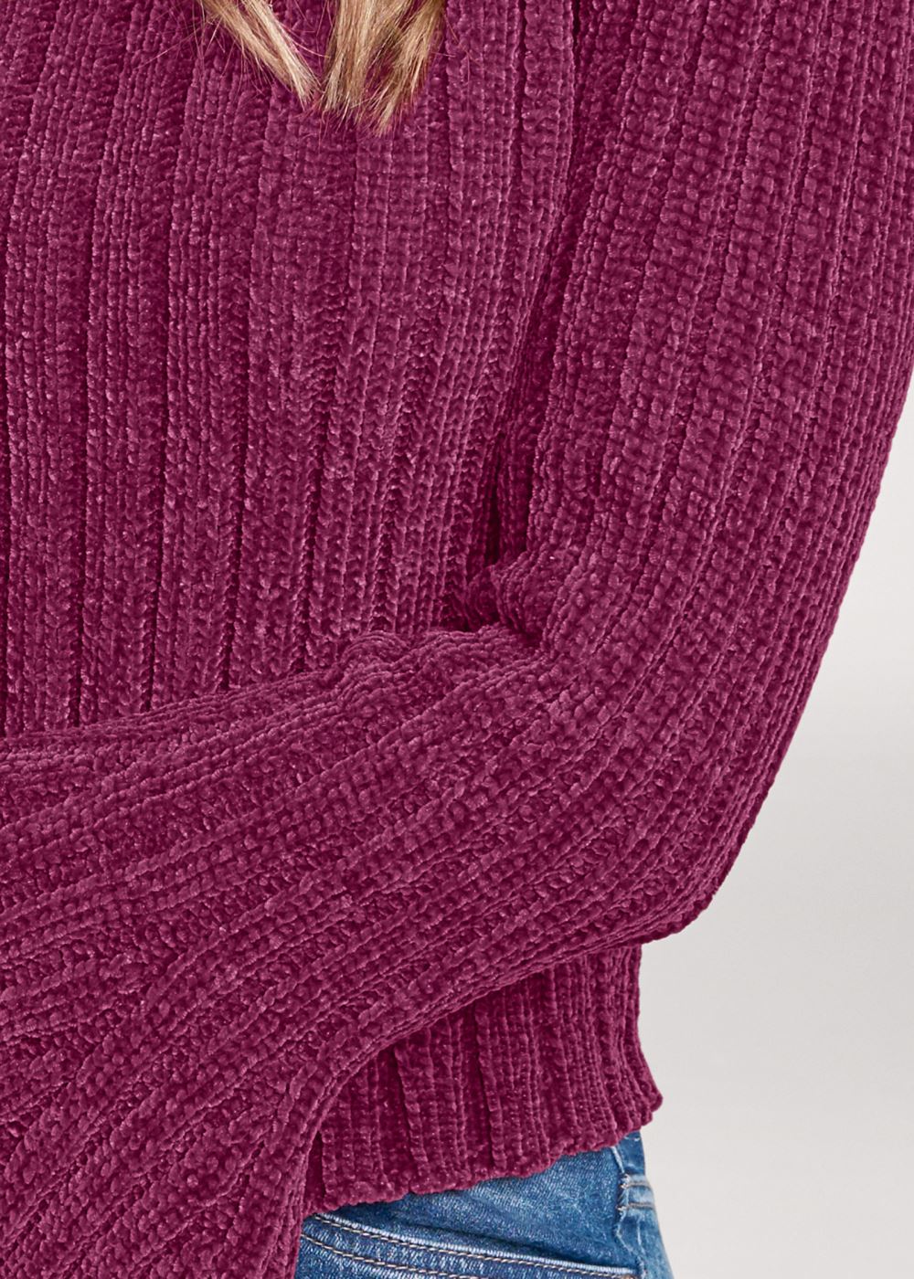 Venus VENUS | Chenille Bell Sleeve Sweater in Berry