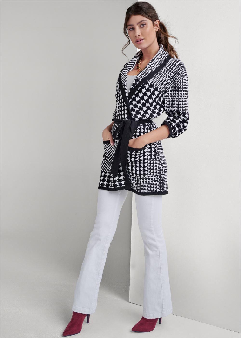 Venus VENUS | Houndstooth Wrap Cardigan in Black & White