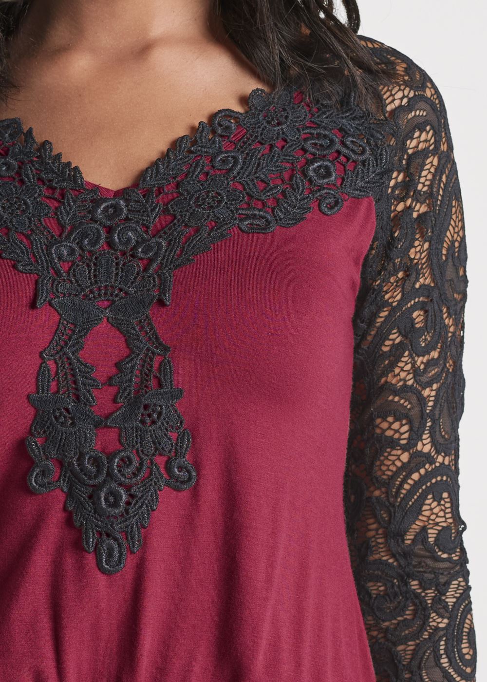 Venus Lace Detail Ruched Top in Wine Multi