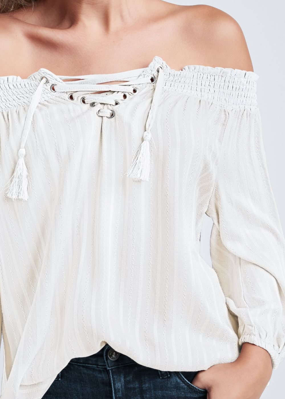 Venus Off-The-Shoulder Top in Cream