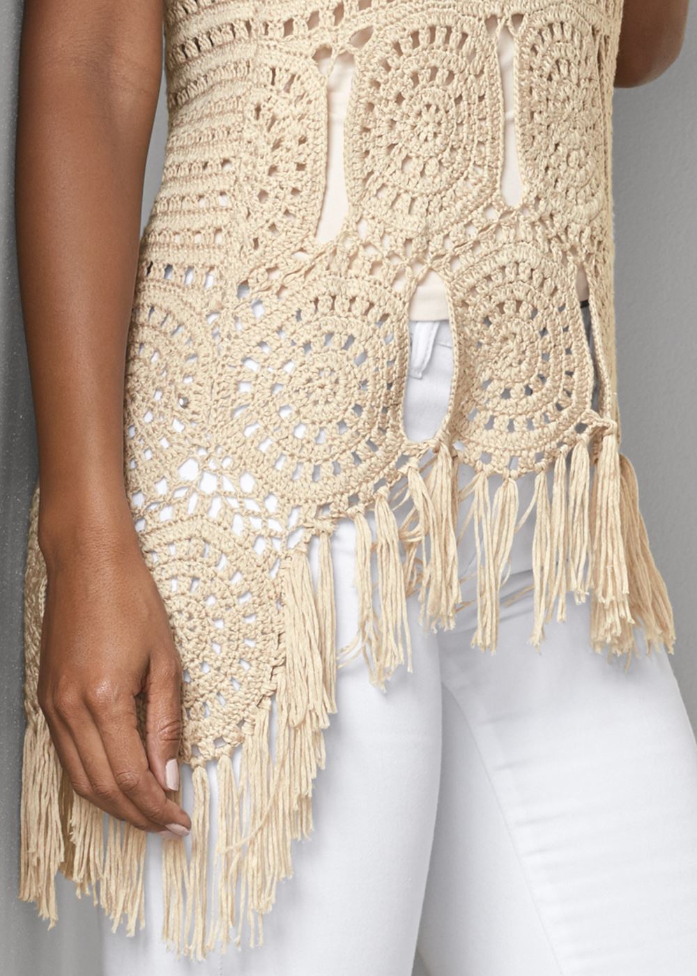 Venus VENUS | Crochet Fringe Sweater in White