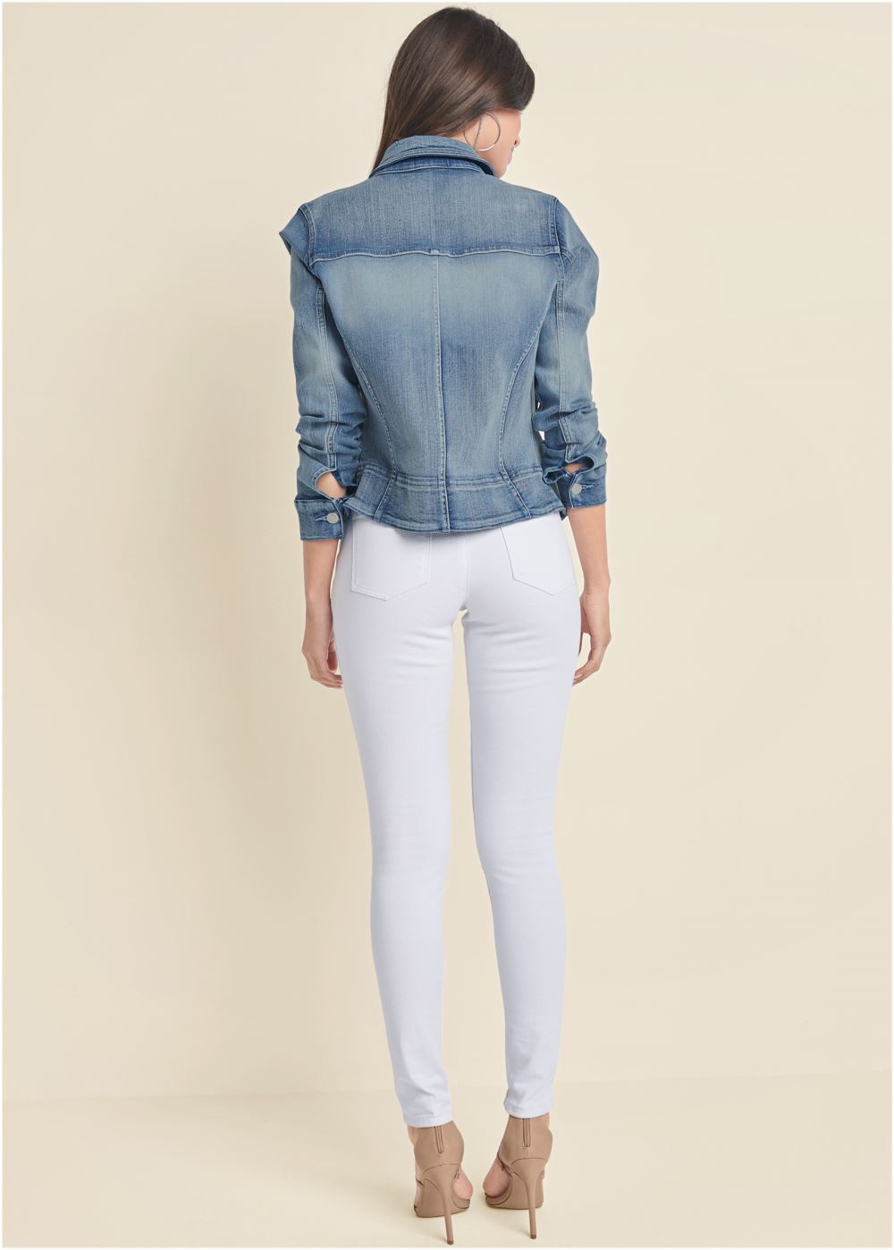 Venus Jean Jacket in Light Wash