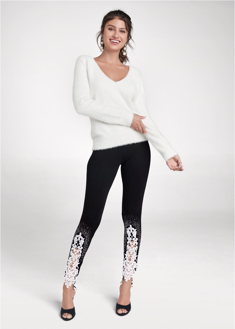 Venus VENUS | Bow Detail Open Back Sweater in Off White