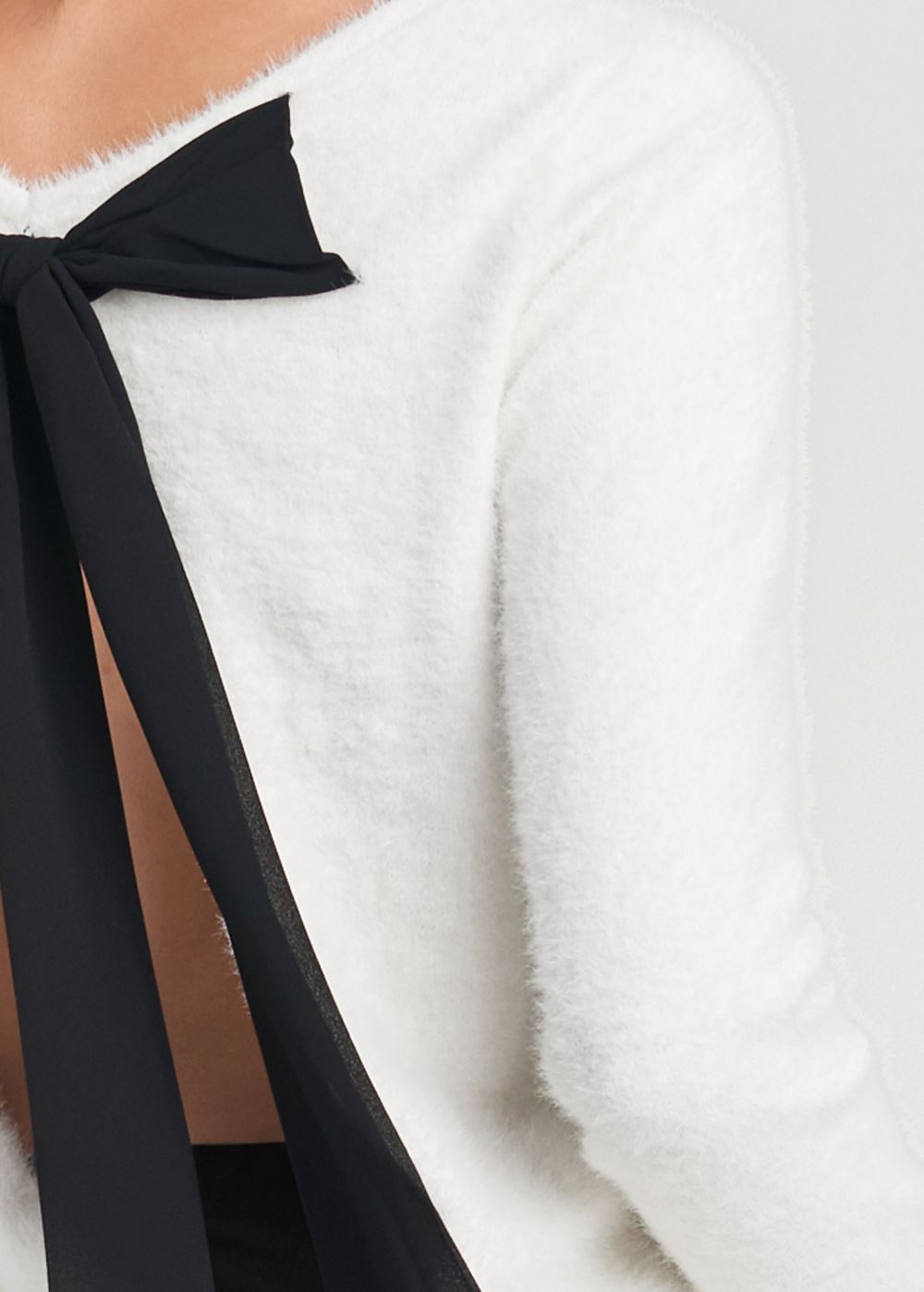 Venus VENUS | Bow Detail Open Back Sweater in Off White