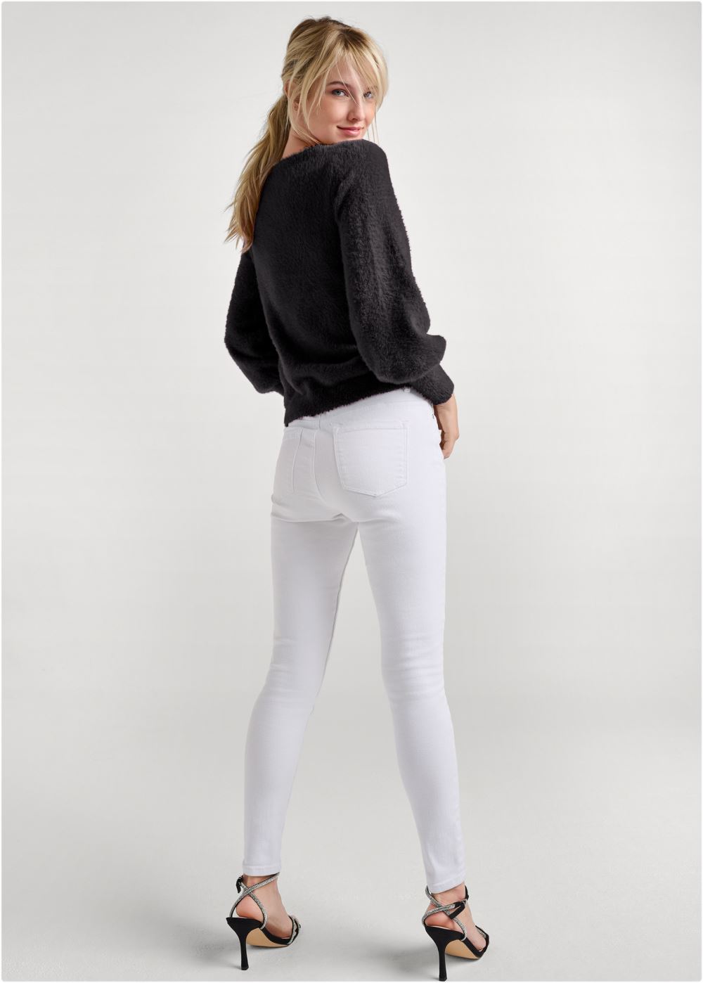 Venus VENUS | Jeweled Feather-Soft Sweater in Black Multi