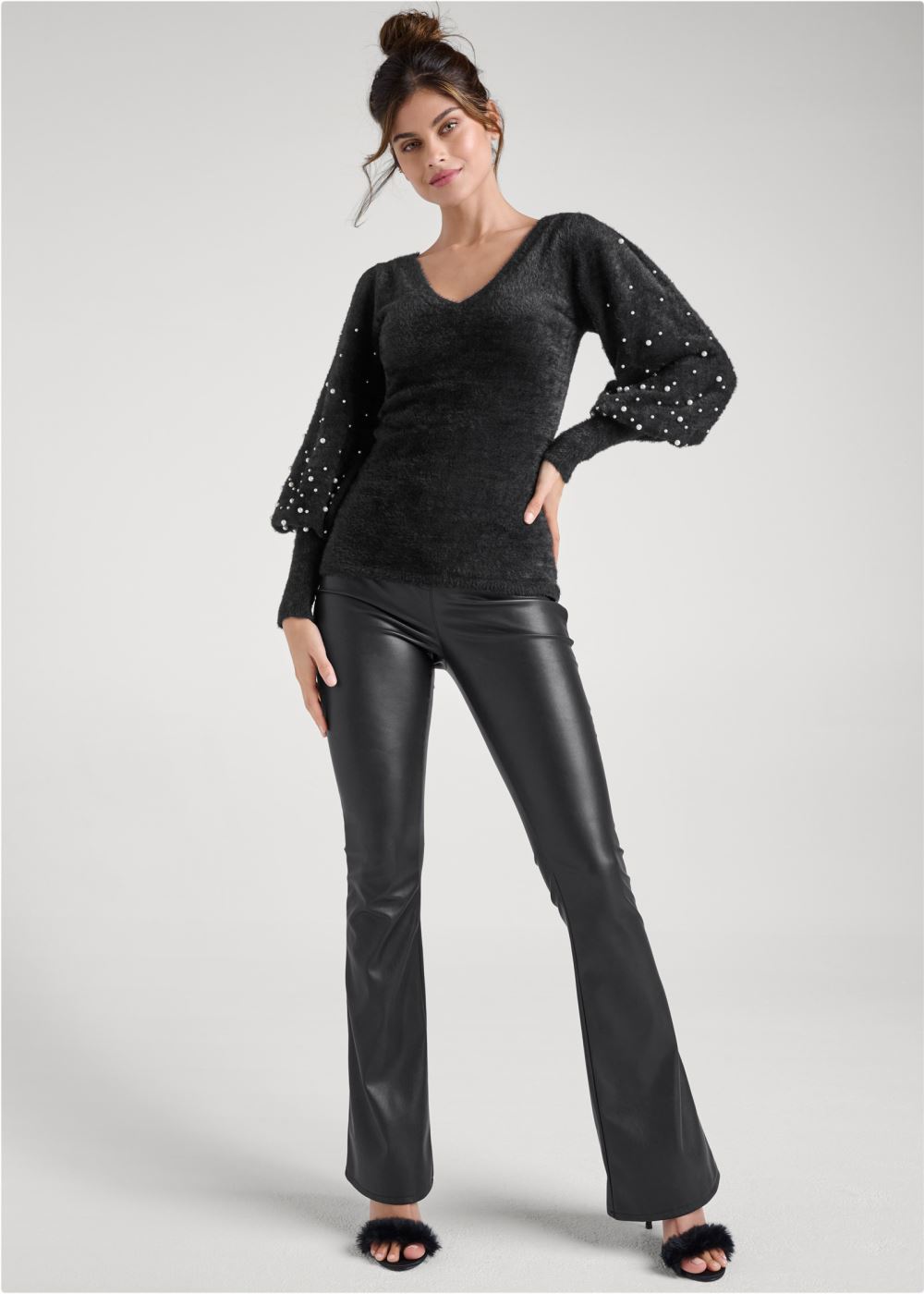 Venus VENUS | Pearl Puff Sleeve Sweater in Black