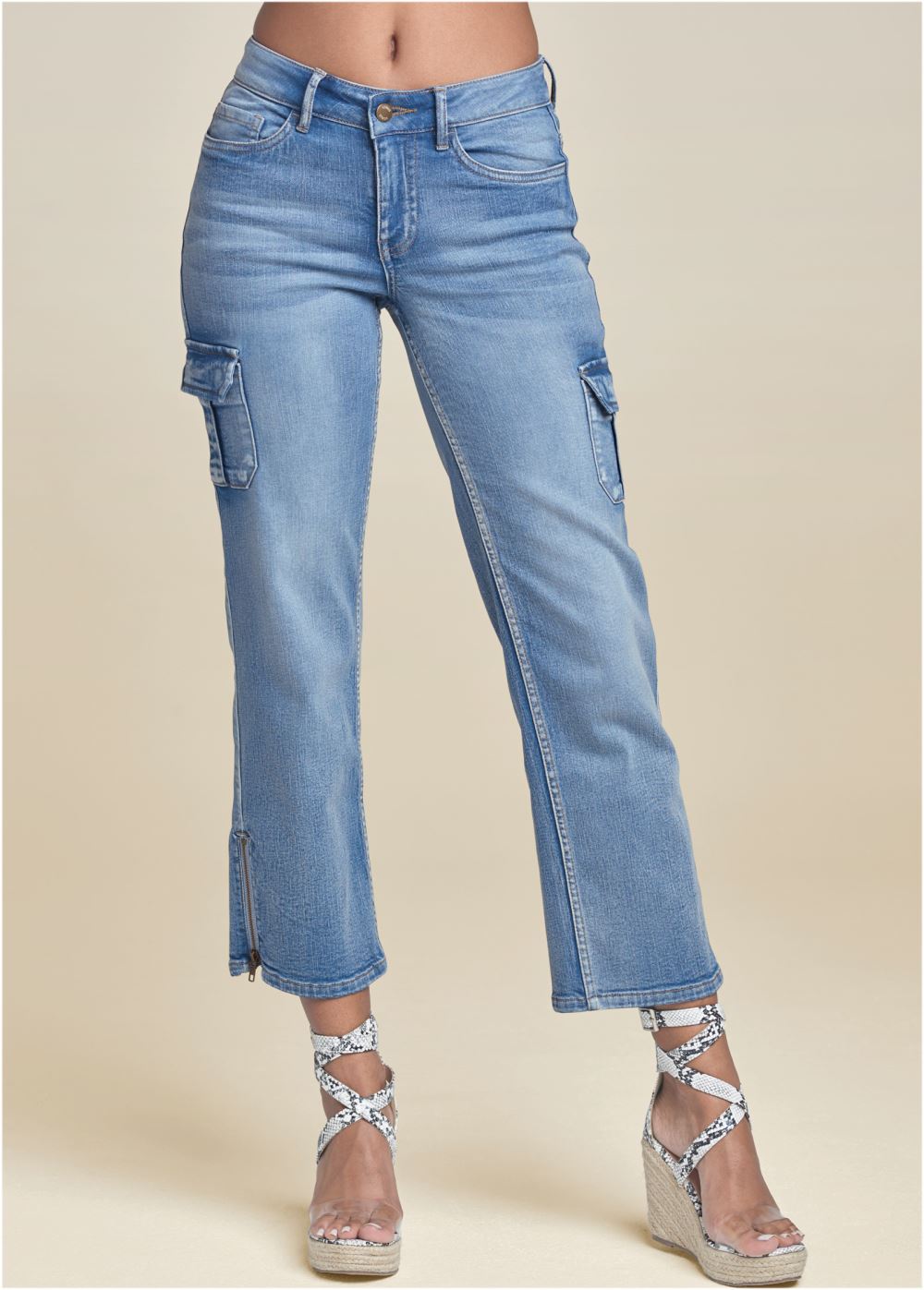 Venus Cropped Cargo Jeans in Light Wash