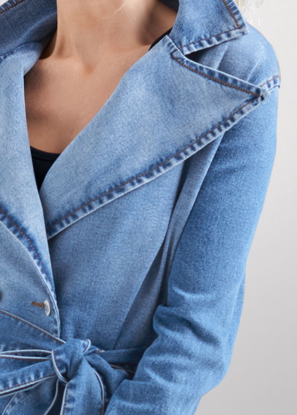 Venus Denim Trench Coat in Light Wash