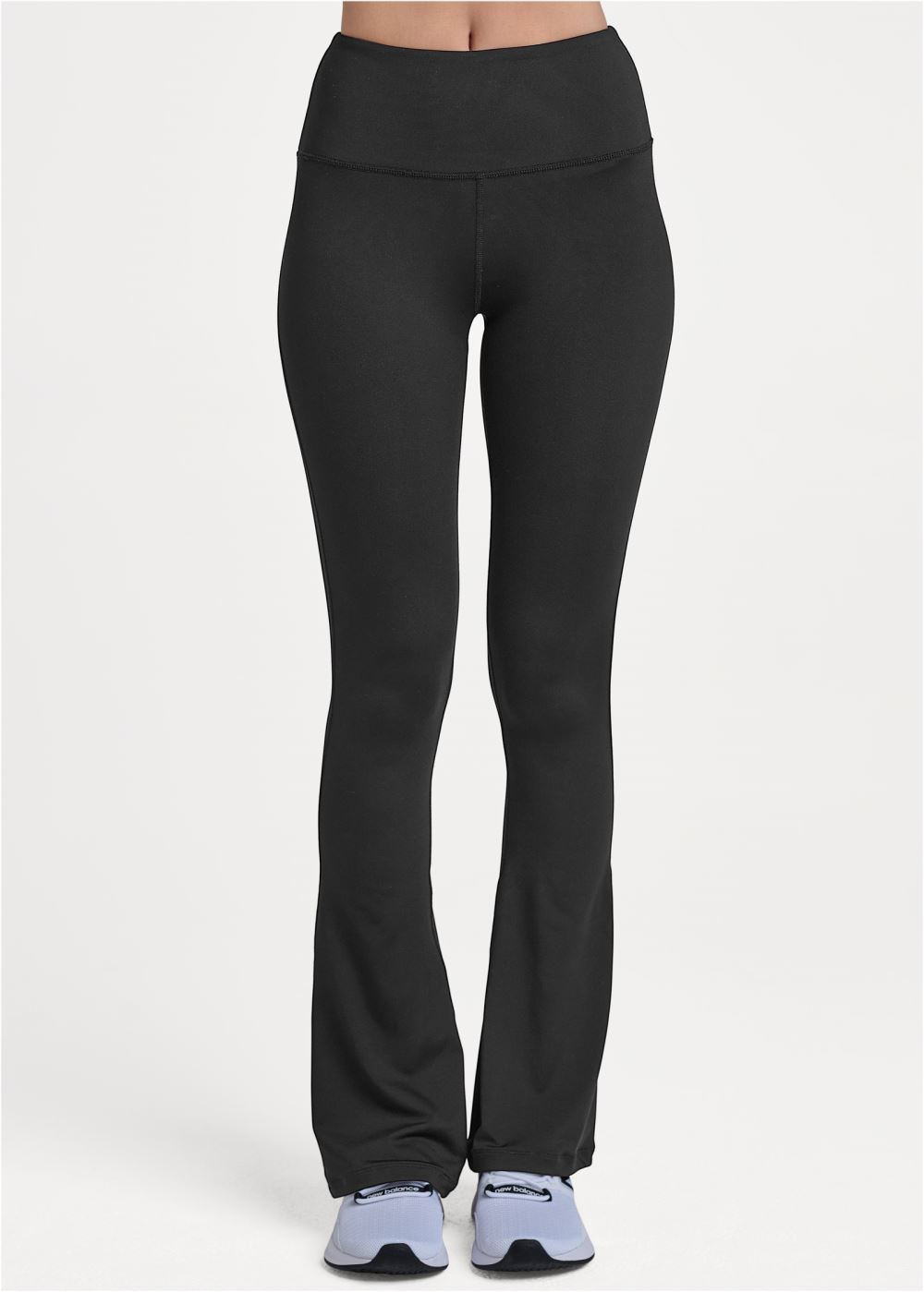 Venus High-Rise Flare Leggings in Black