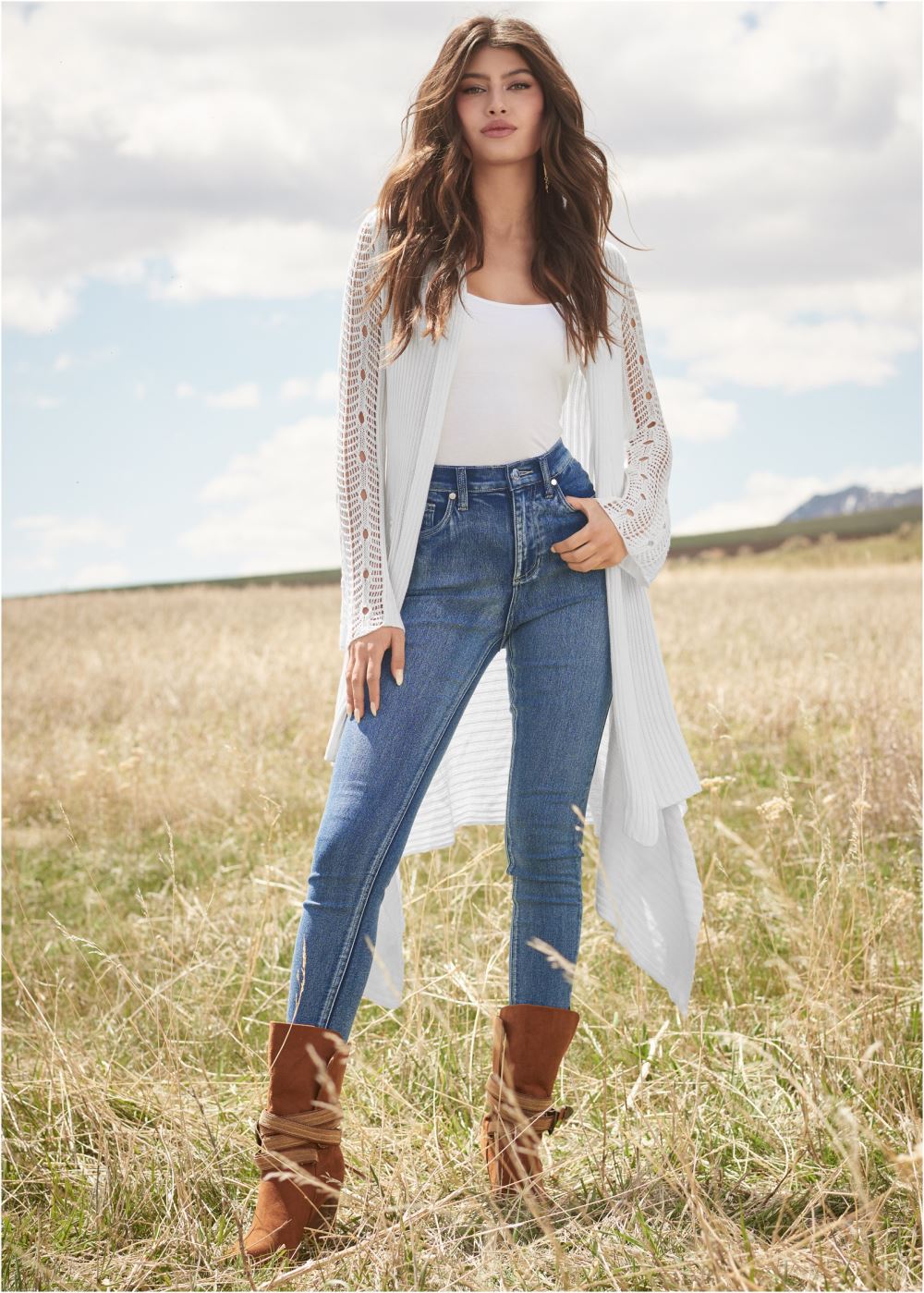Venus VENUS | Crochet Sleeve Duster in White