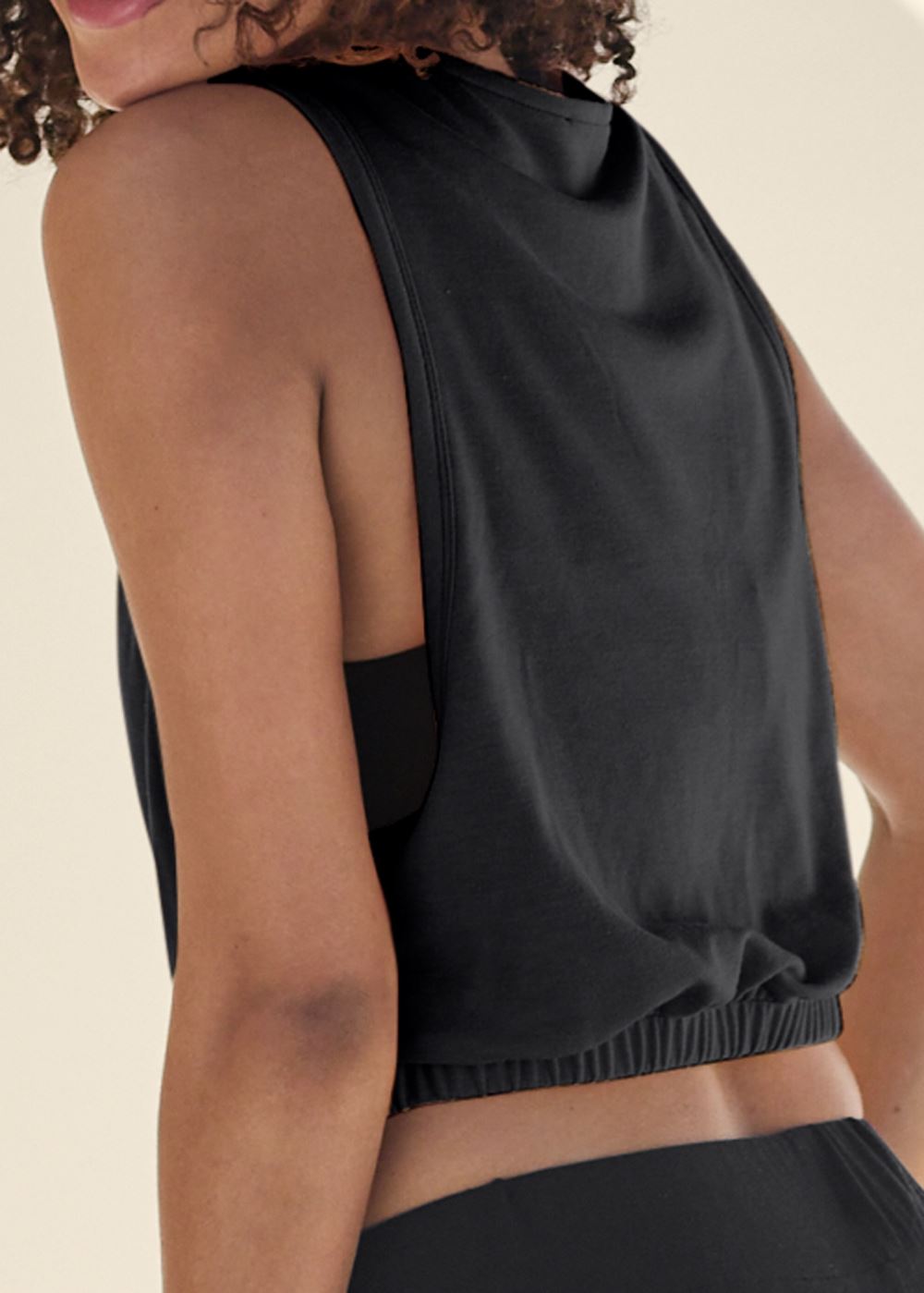 Venus Comfort Kit Crop Top in Black