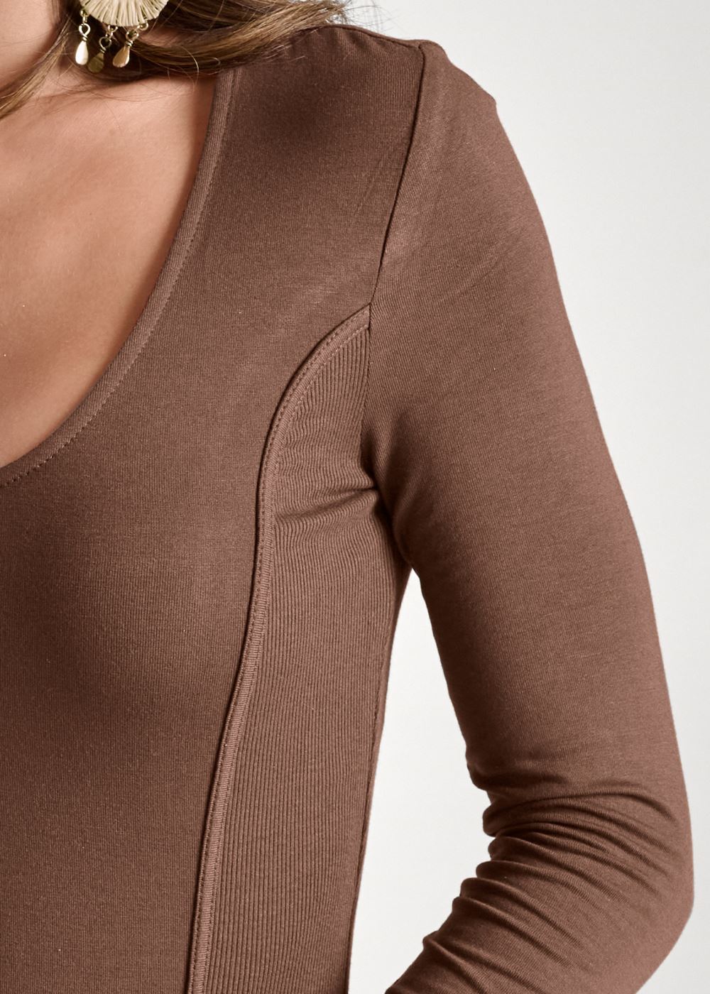Venus Casual Long Sleeve Top in Dark Brown