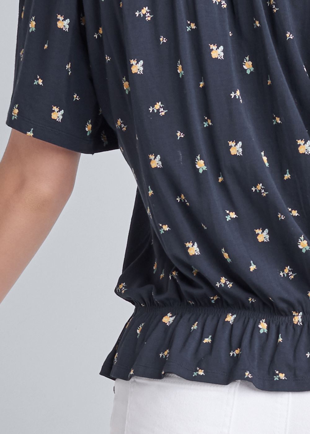 Venus Floral Top in Navy