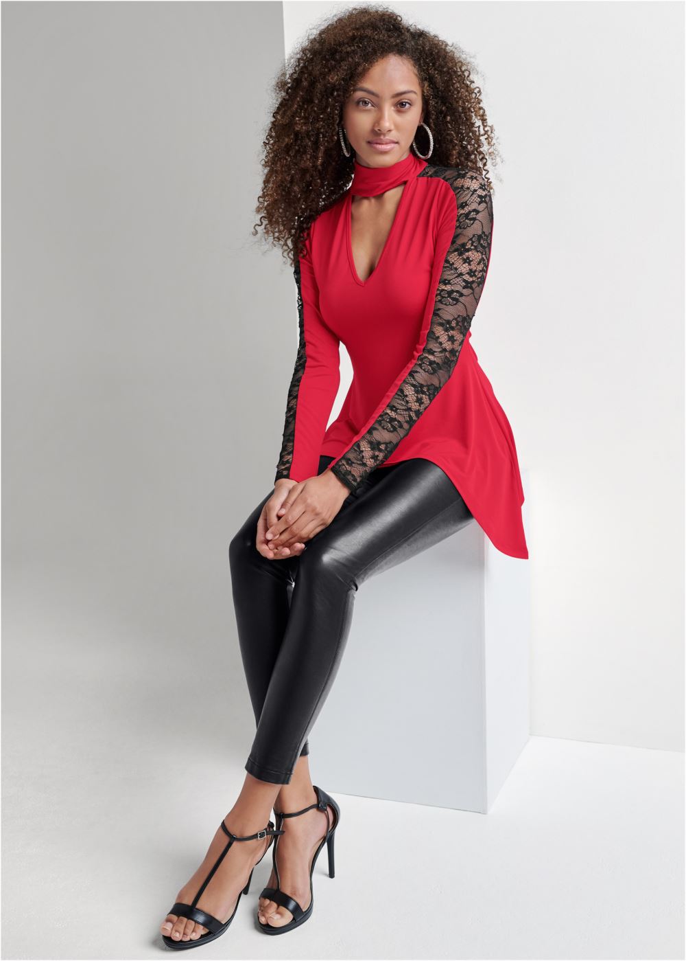 Venus Lace Sharkbite Hem Top in Red Multi