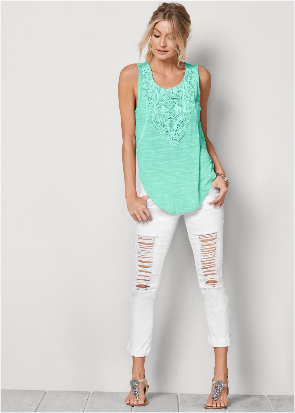 Venus Lace Detail Scoop Neck Top in Mint