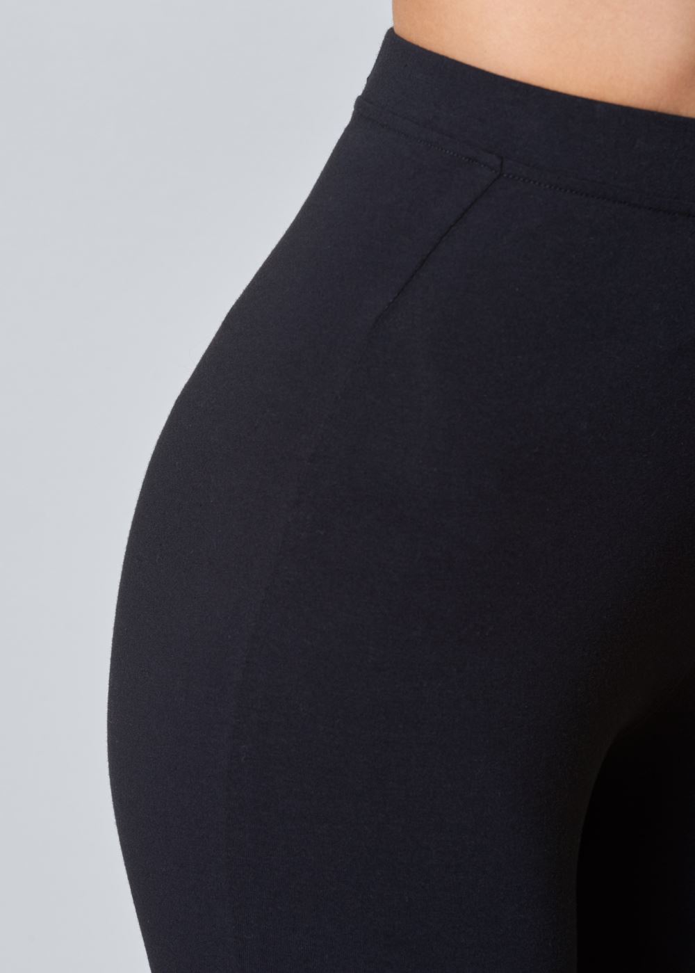 Venus Ankle Detail Leggings in Black