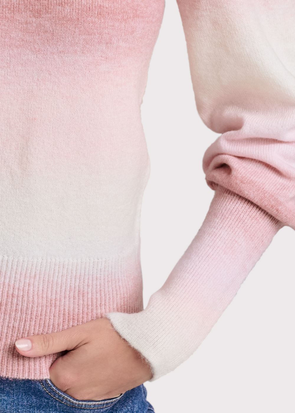 Venus VENUS | Ombre Balloon Sleeve Sweater  in Pink Multi