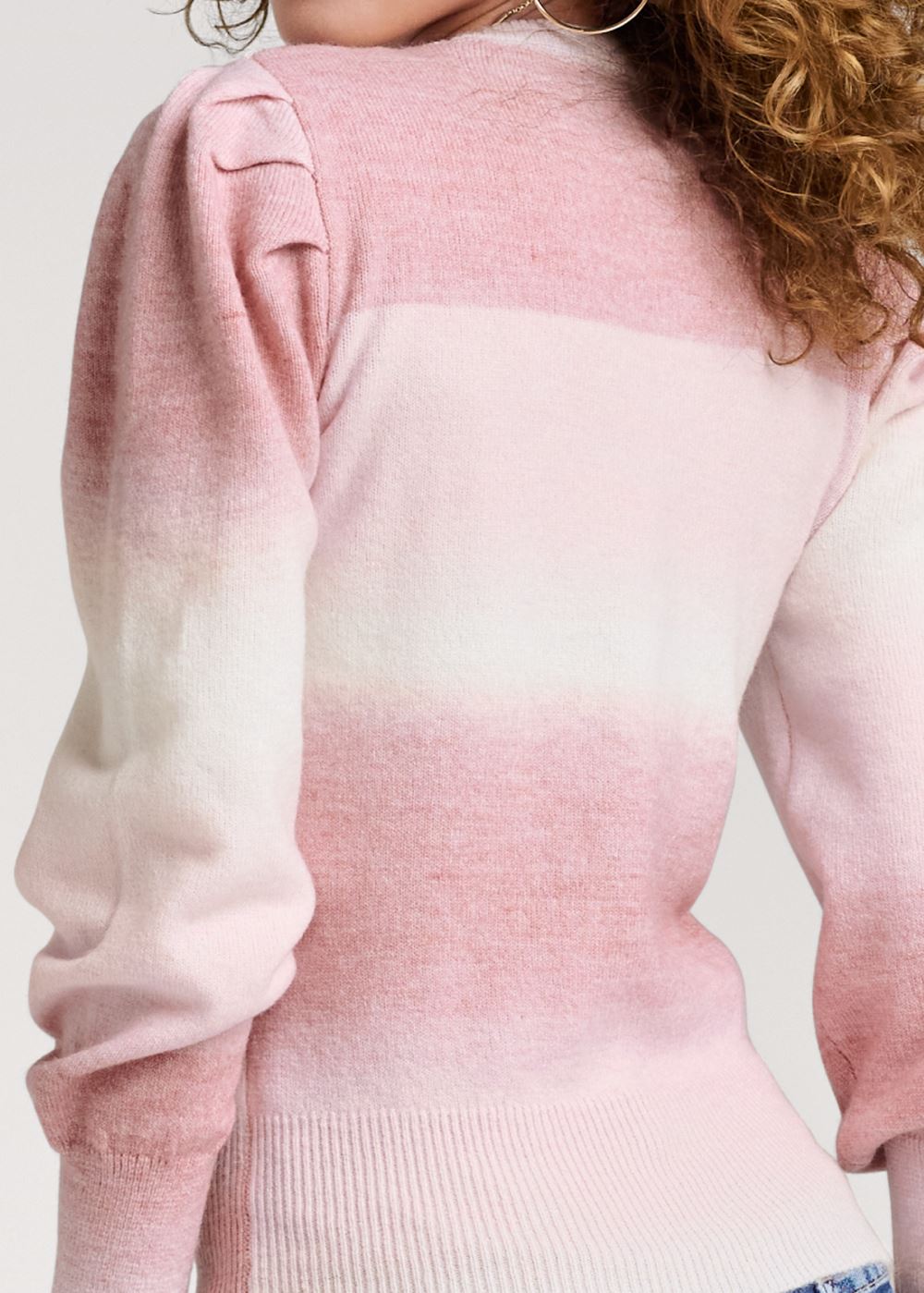 Venus VENUS | Ombre Balloon Sleeve Sweater  in Pink Multi