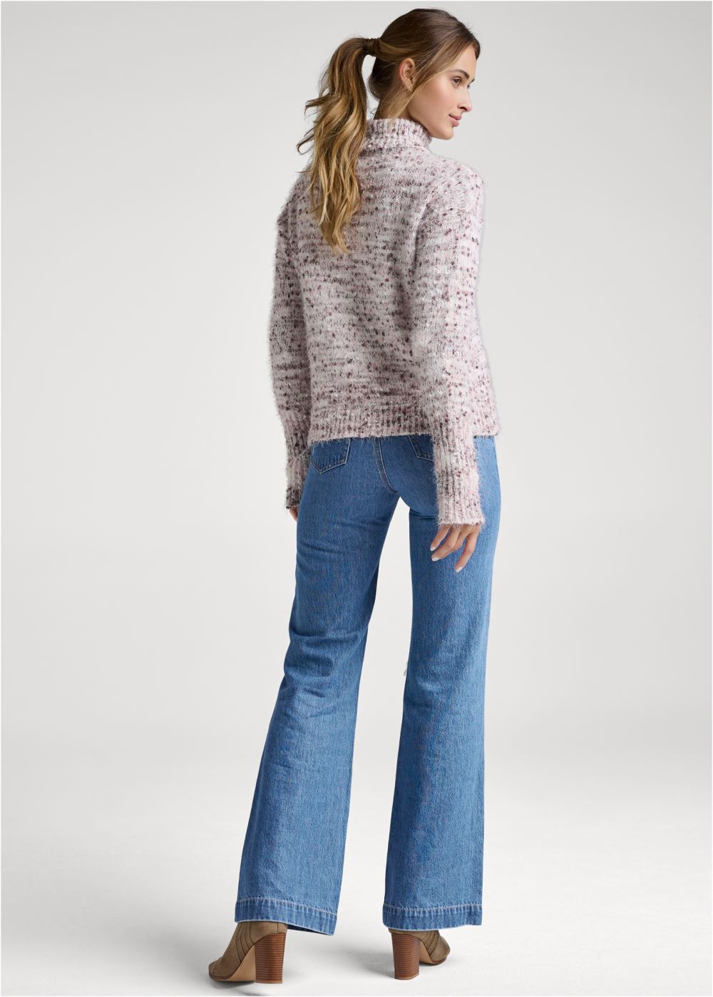 Venus VENUS | Popcorn Stitch Turtleneck Sweater in Pink Multi