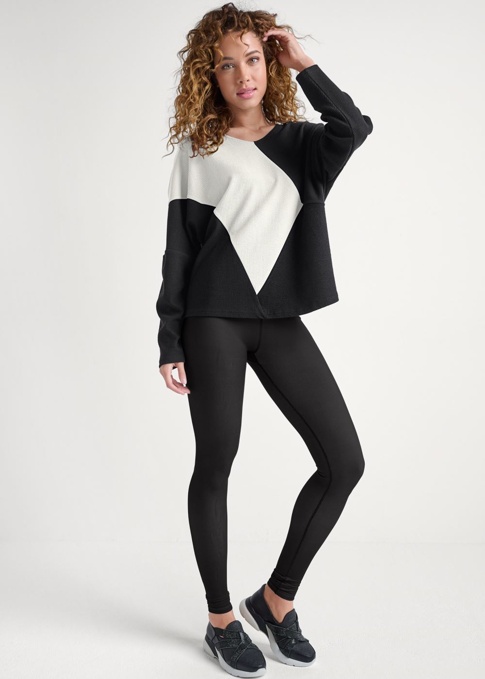 Venus Color Block Oversized Top in Black & White
