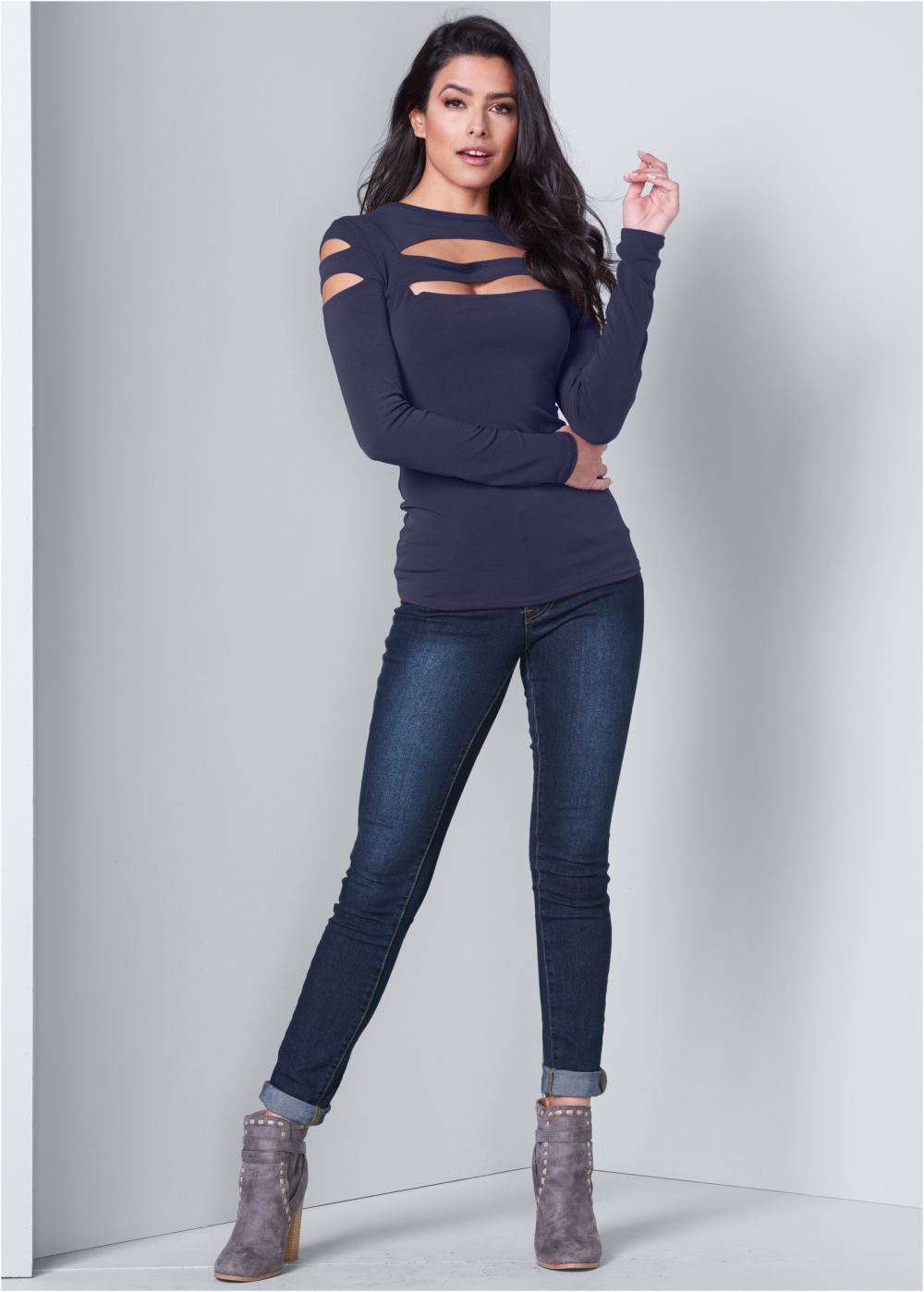 Venus Cutout Top in Navy