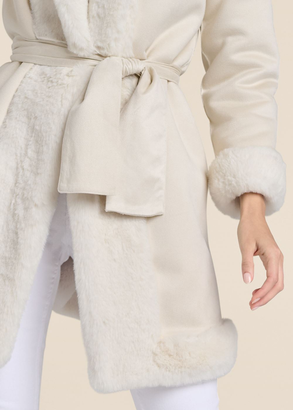 Venus Faux-Fur Trim Coat in Off White