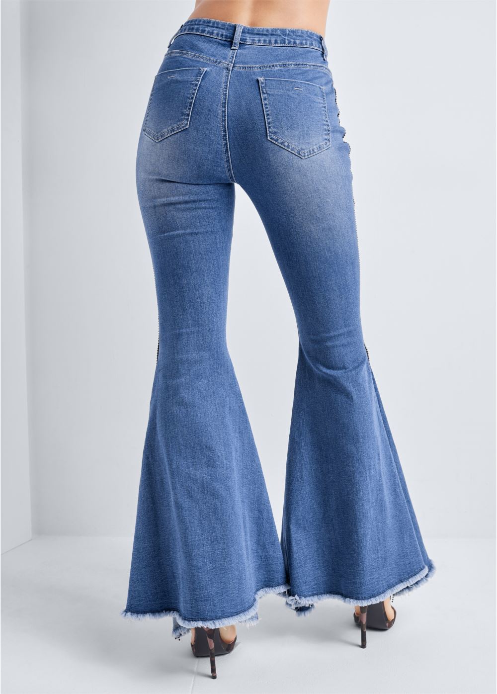 Venus Extreme Flare Jeans in Medium Wash