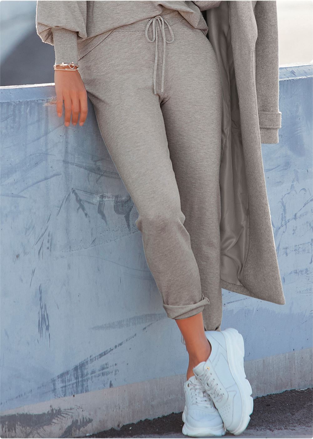 Venus Drawstring Jogger Pants in Grey