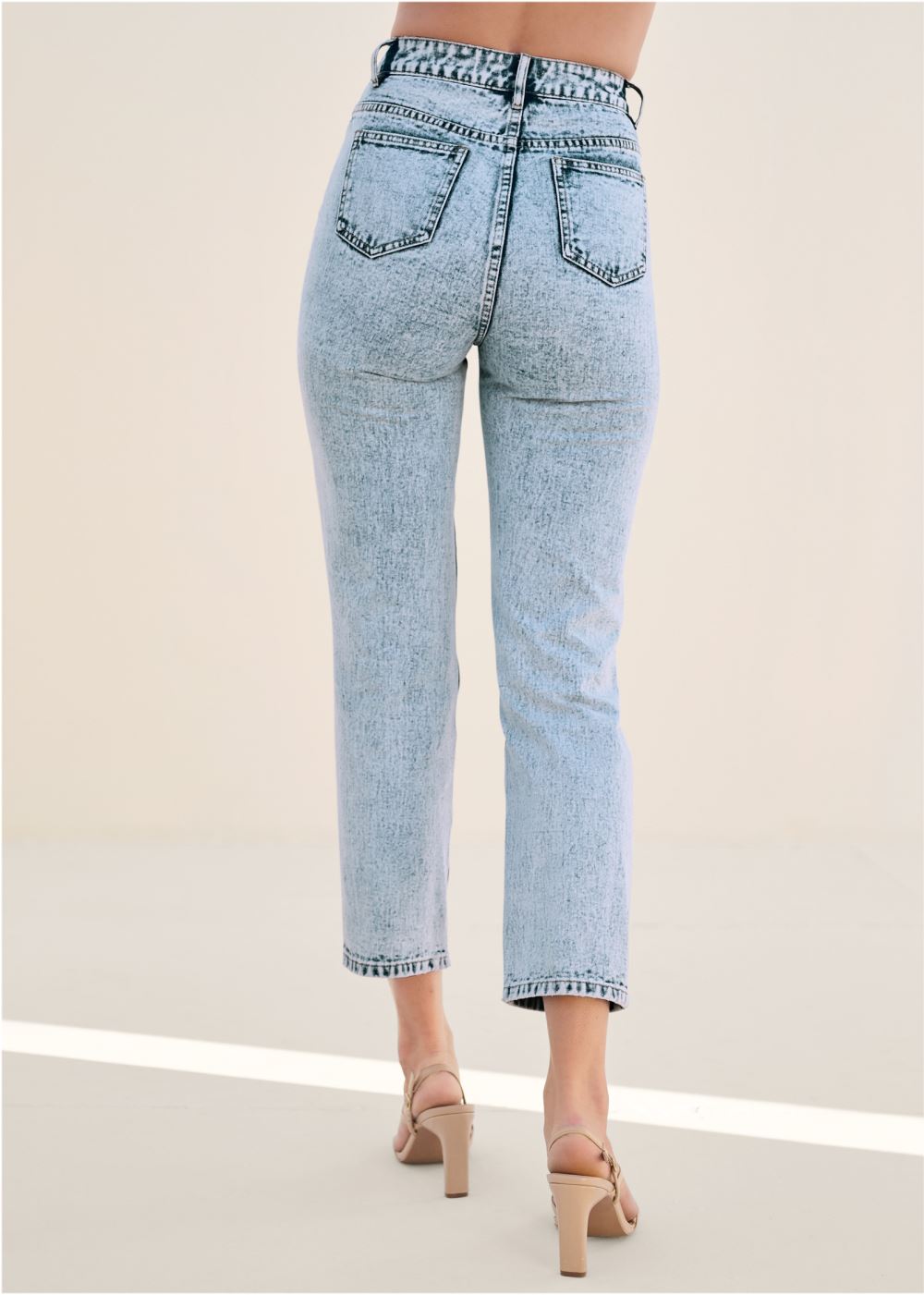 Venus Distressed Straight Jeans in Acid Wash