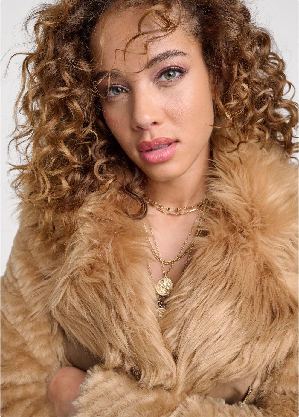 Venus Faux-Fur Side Zip Coat in Tan