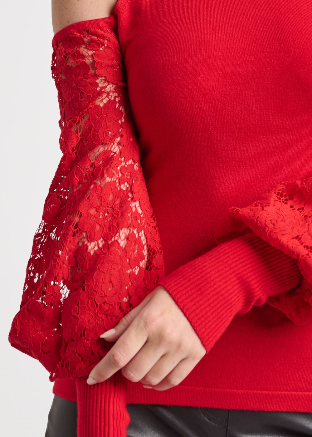 Venus VENUS | Cold-Shoulder Lace Sweater in Red