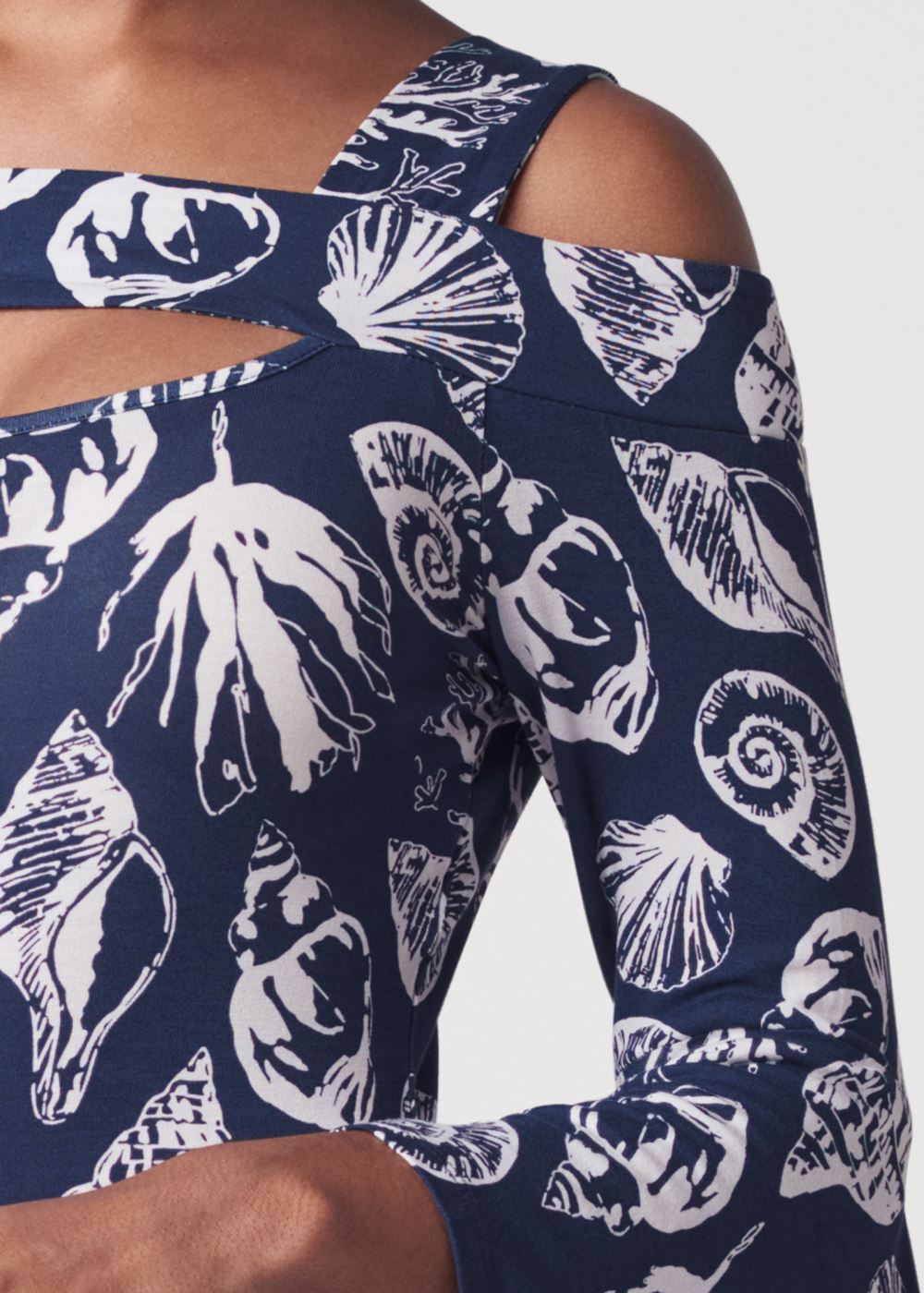Venus Deep Ocean Bell Sleeve Top in Navy & White