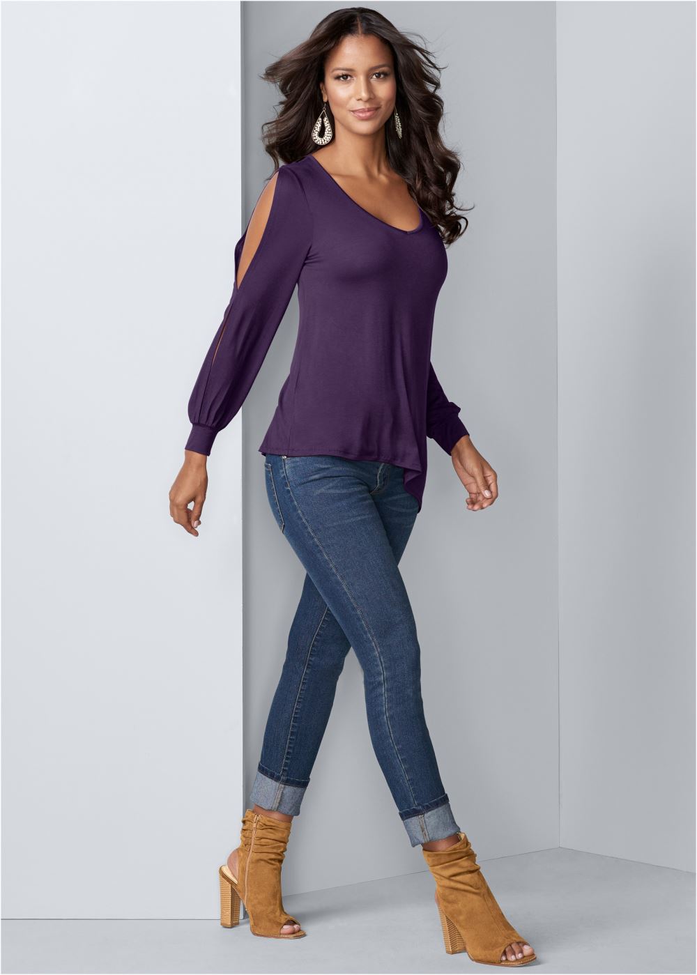 Venus V-Neck Cold-Shoulder Top in Dark Purple