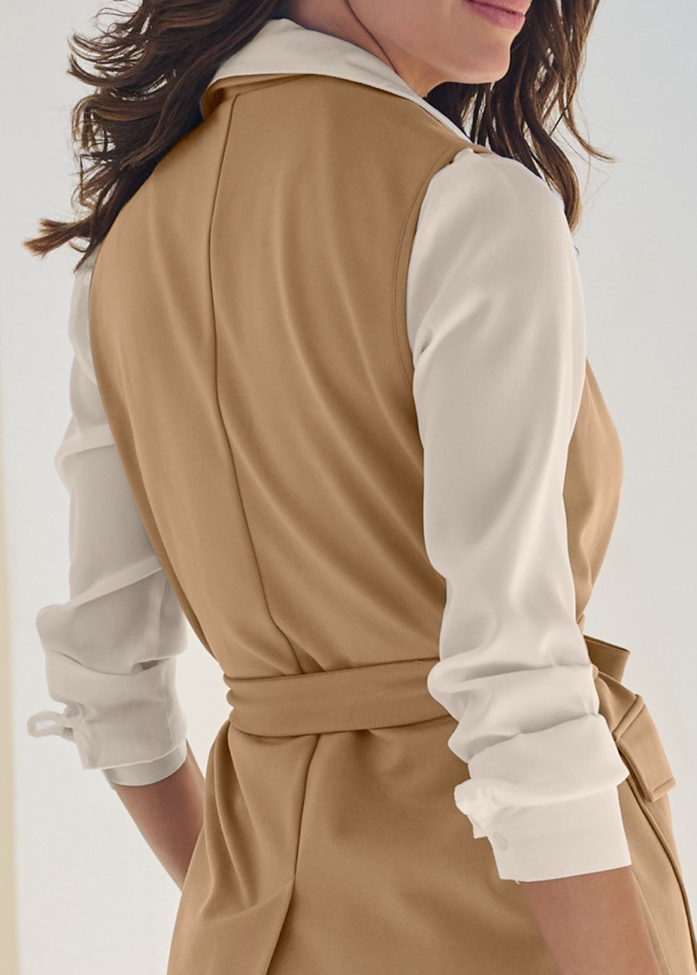 Venus Sleeveless Blazer Short Set - Camel