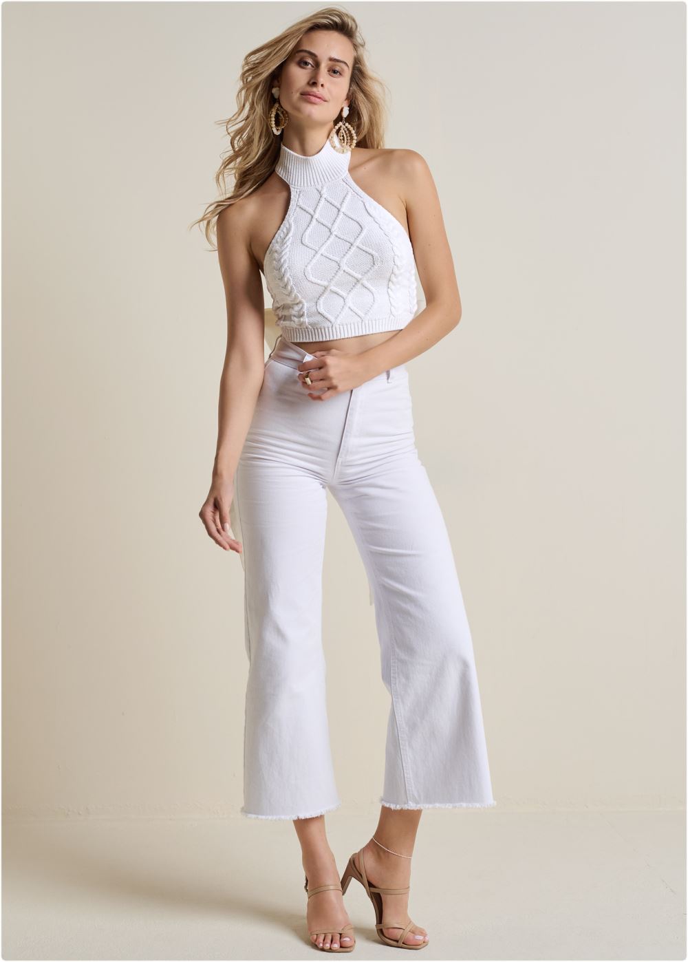 Venus VENUS | Open-Back Tie Bow Sweater in White