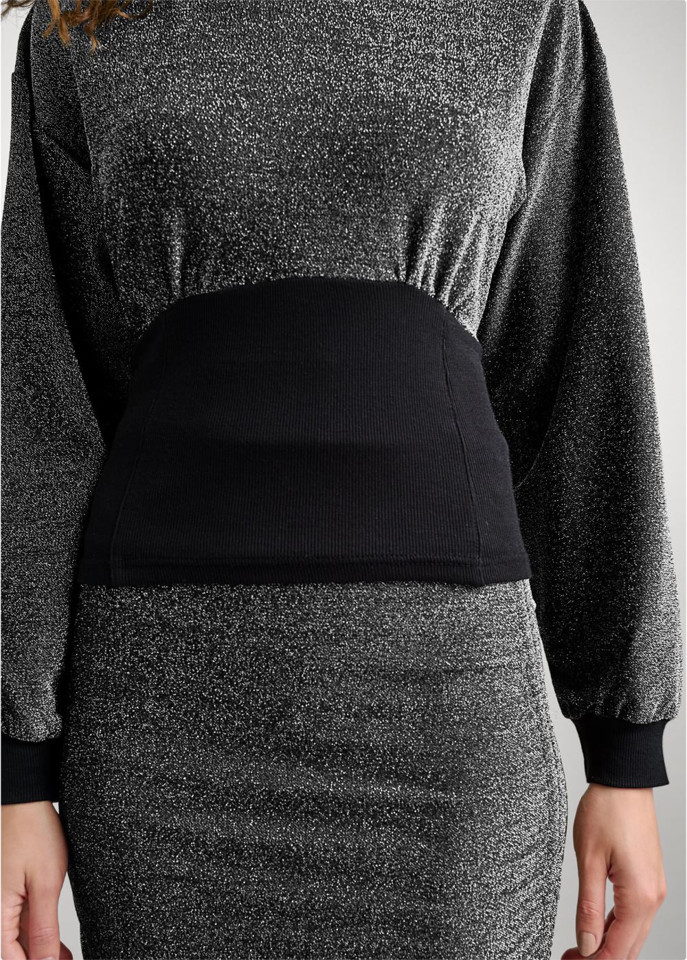 Venus Sparkle Lounge Skirt Set - Black & Silver