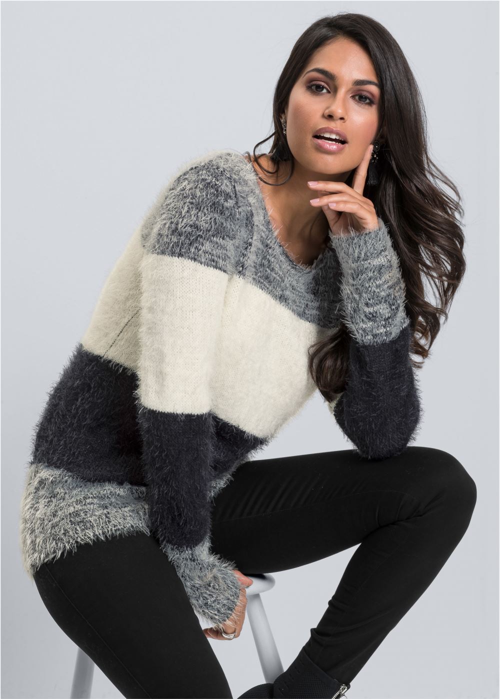 Venus VENUS | Striped Cozy Sweater in Black Multi