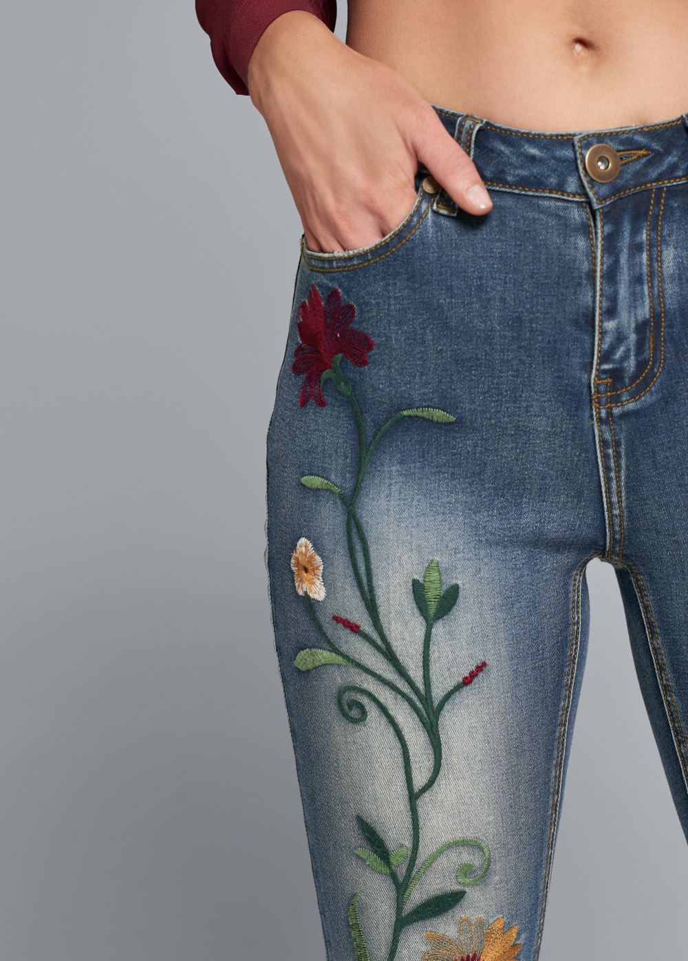 Venus Medium Wash FLORAL EMBROIDERED SKINNY JEANS